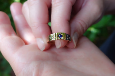 Sapphire and Diamond Ring⠀